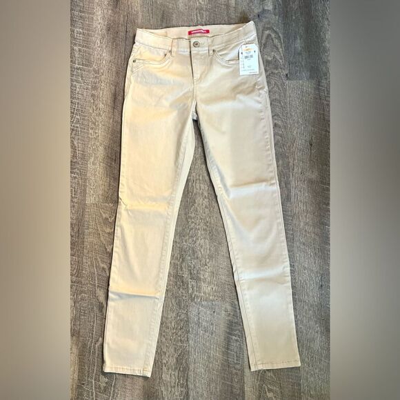 UNIONBAY Karma Girls Juniors Size 7 Beige Khaki Skinny Jeans Modern Fit - Picture 1 of 7